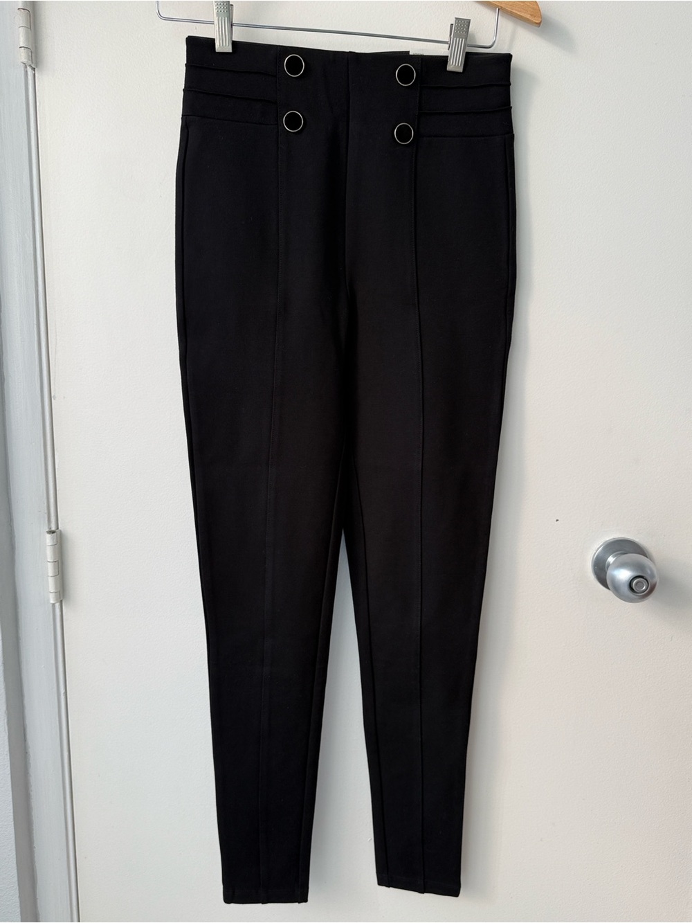 Zara Black High-Rise leggings Dress Pants with Button Accents